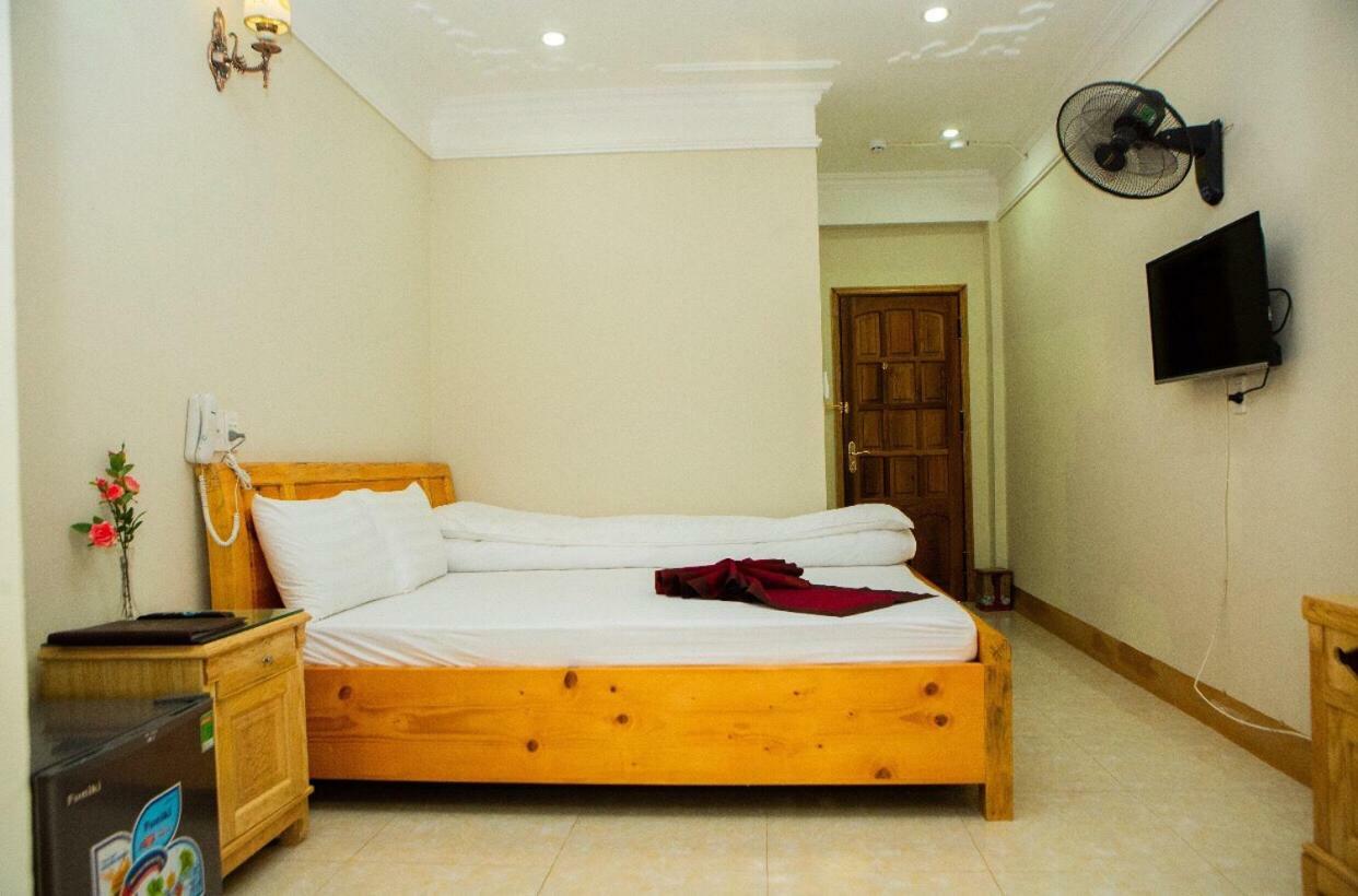 Phong Lan Hotel Son La Экстерьер фото